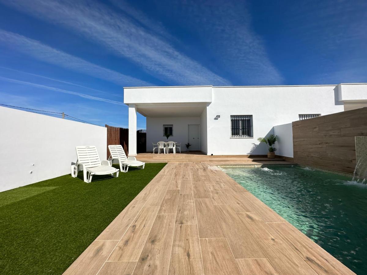Sumatra Chalet Chiclana de la Frontera Extérieur photo
